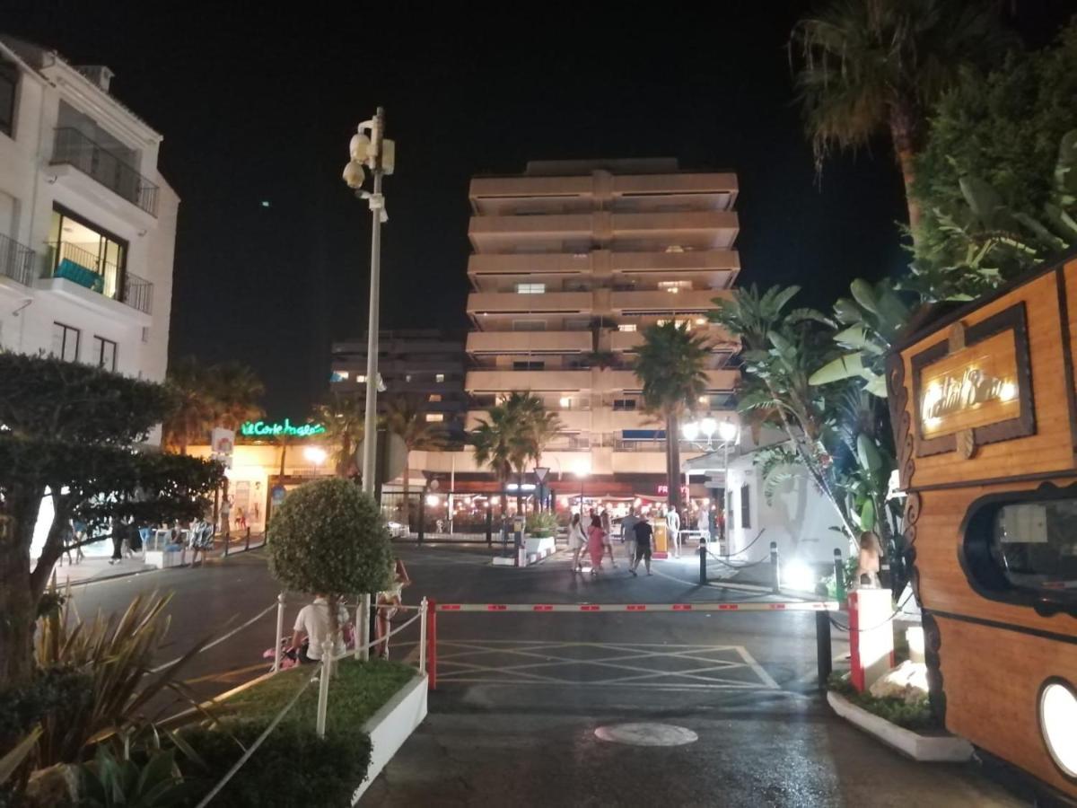 Urb.marina Banus Iv Puerto Banus * Marbellac